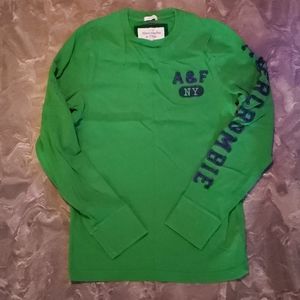 Abercrombie & Fitch Long Sleeve